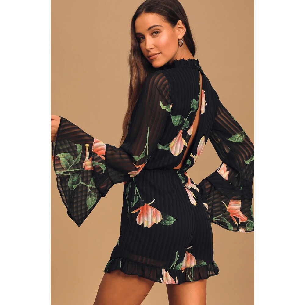 NWT Lulus Talking Sweet Black Floral Print Long Sleeve Cutout Romper